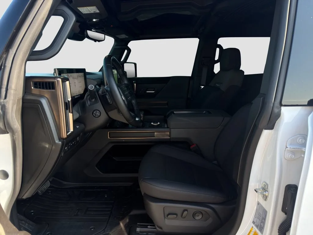 2025 GMC HUMMER EV 2X - Photo 26