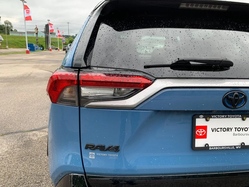 Used 2022 Blue Toyota XSE image 33