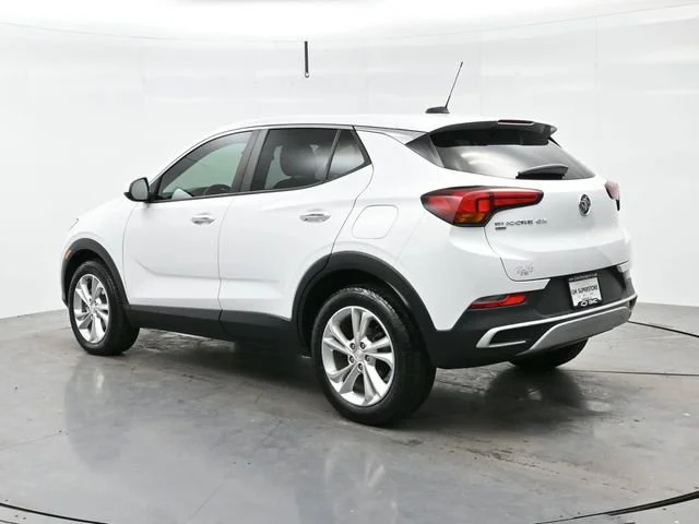 Used 2020 SUMMIT WHITE Buick Preferred image 5