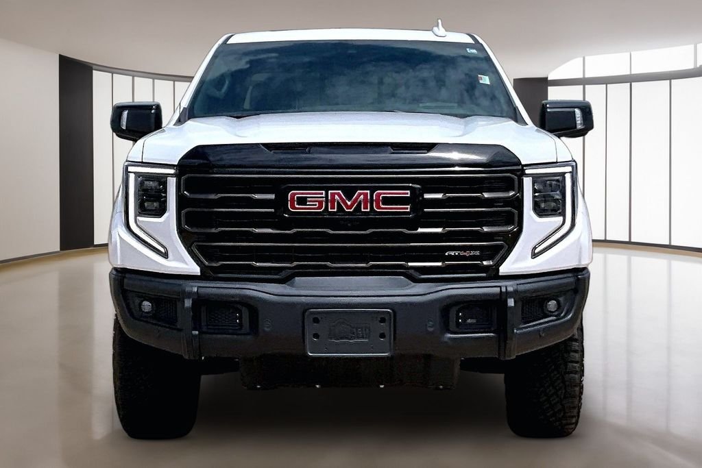 Used 2024 White GMC AT4X image 3