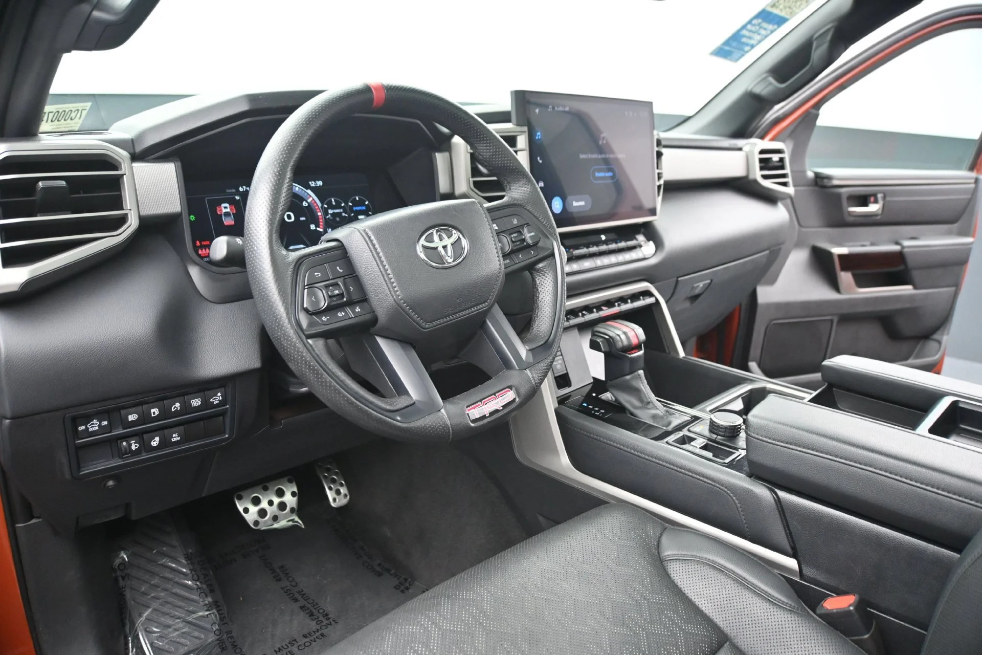 Used 2025 Terra Toyota Limited image 22