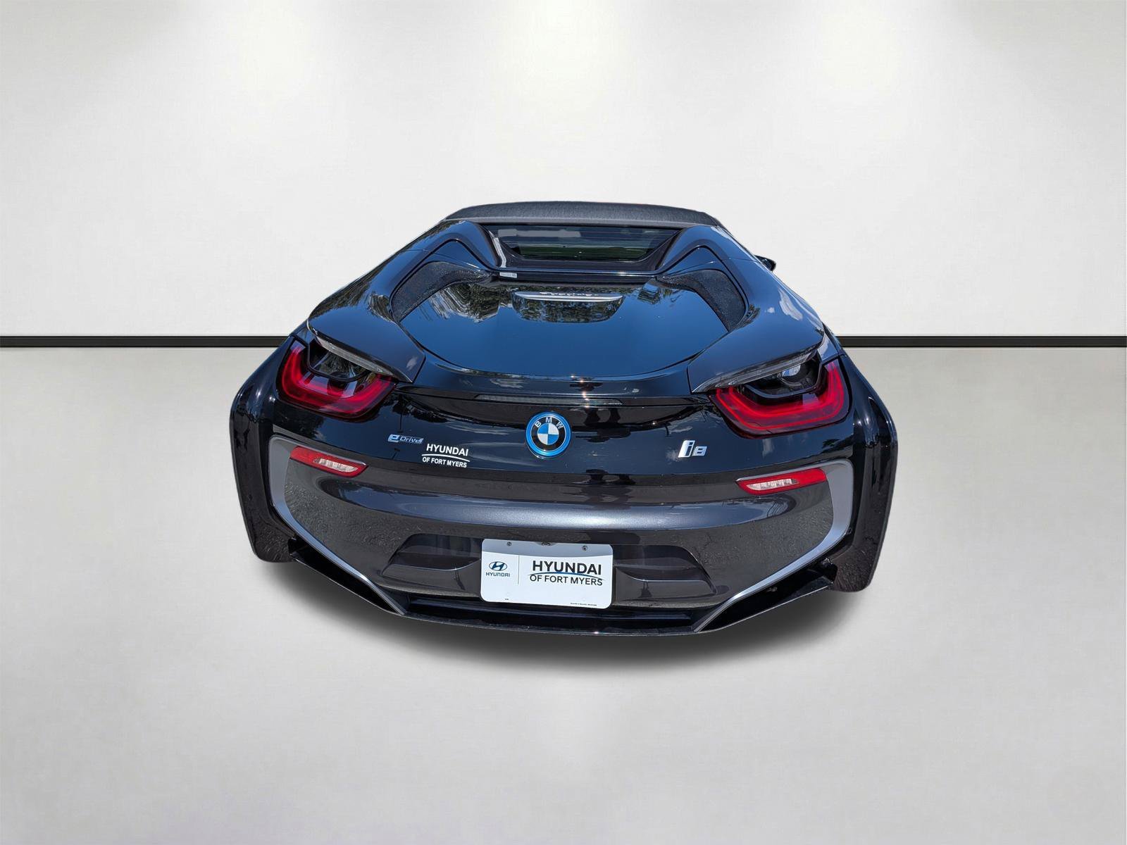 Used 2019 Sophisto Gray Metallic w/Frozen Gray Accent BMW Base image 5