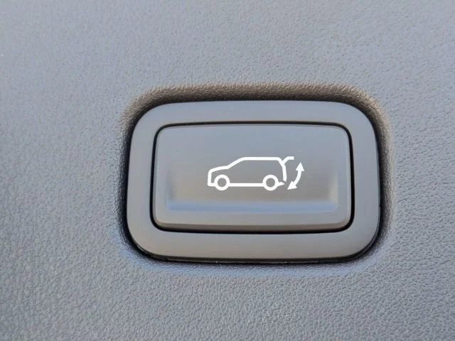 New 2027 Snow White Pearl Kia EX image 13
