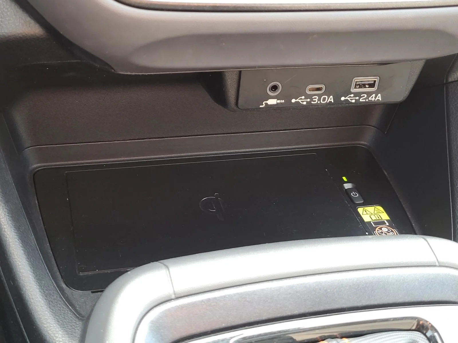 Used 2024 Gray Subaru Limited image 27