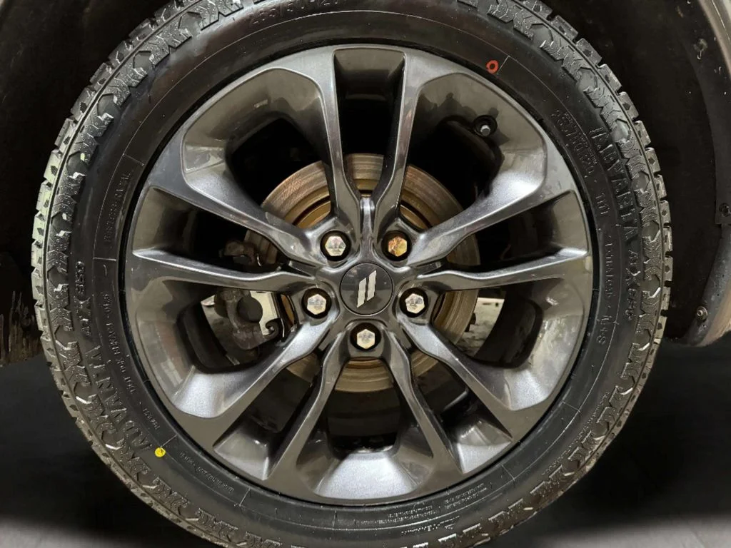 Used 2021 Destroyer Gray Clearcoat Dodge R/T image 35