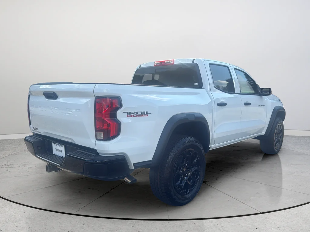 New 2026 Summit White Chevrolet Trail Boss image 5