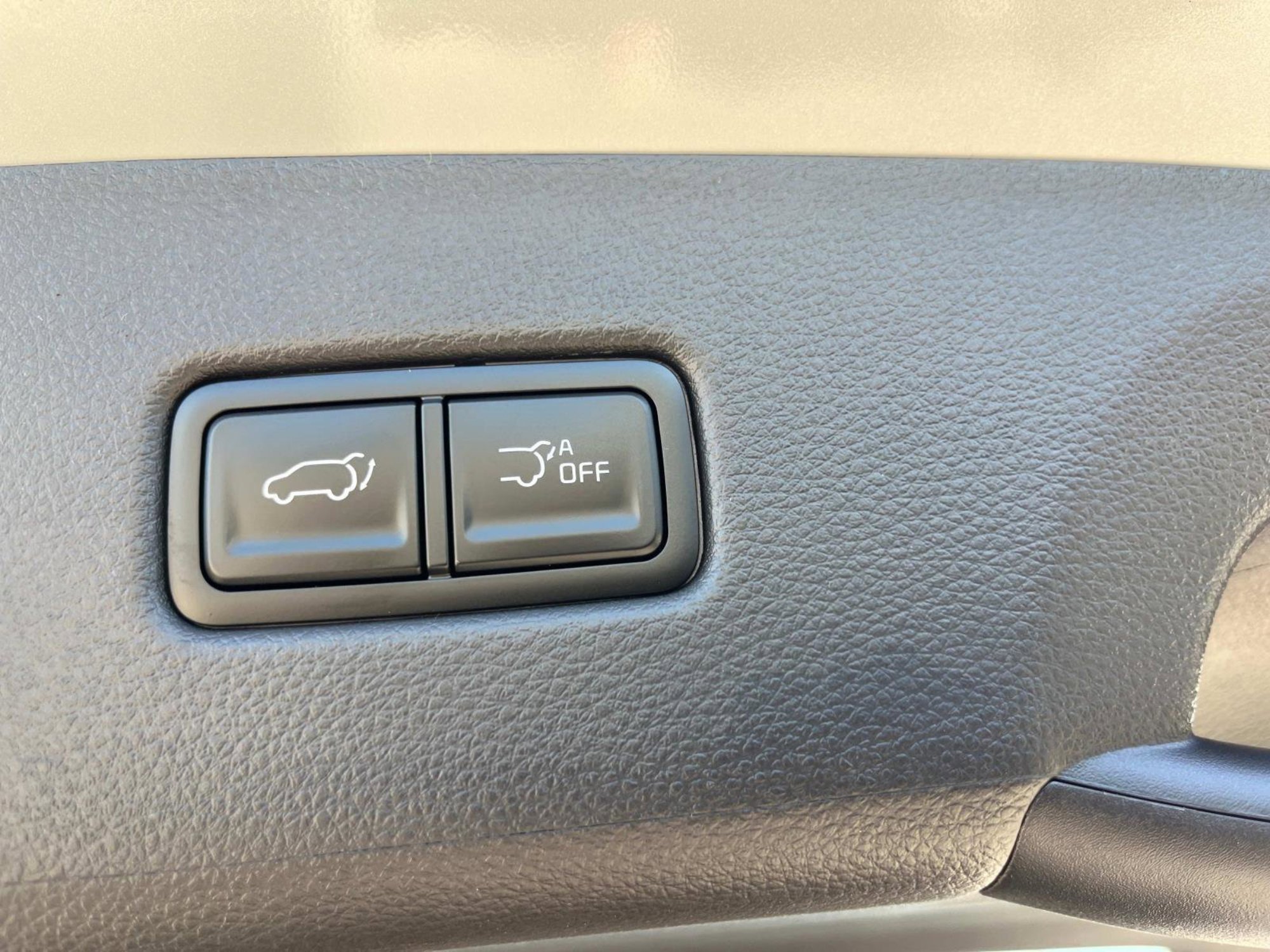 New 2026 Ivory Silver Kia EX image 14