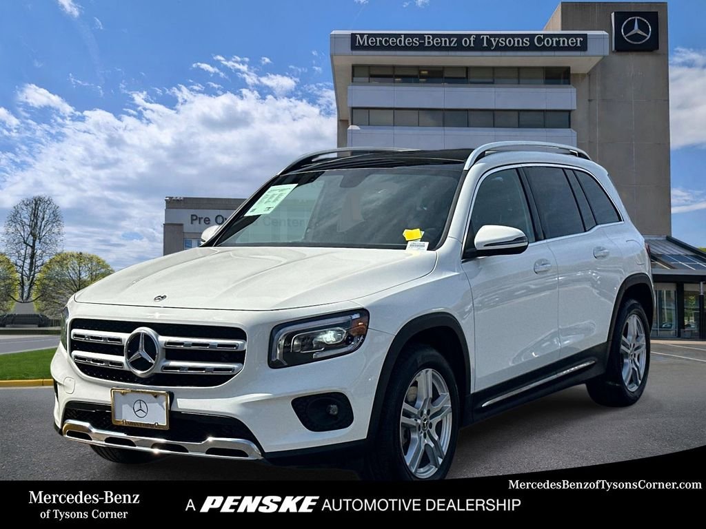 2022 Mercedes-Benz GLB GLB 250 4MATIC's photo
