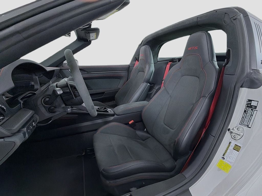 Used 2026 Chalk Porsche Targa 4 GTS image 5