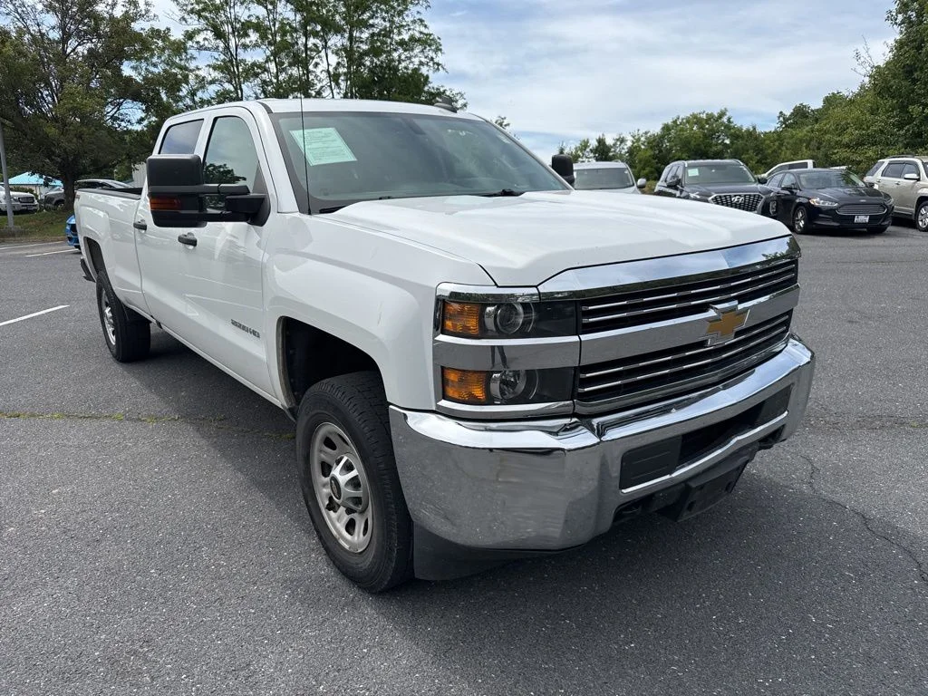 2017 Chevrolet Silverado HD Work Truck 4WD Crew Cab Long Box's photo