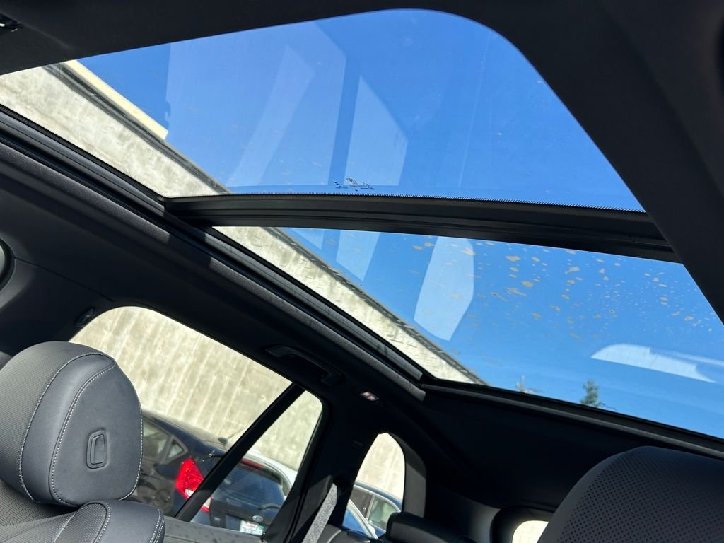 New 2026 Black Sapphire Metallic BMW xDrive40i image 16