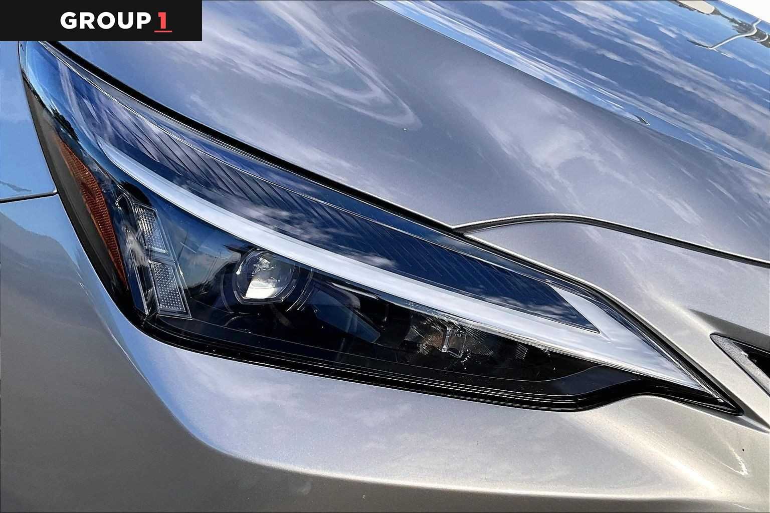 Used 2024 Atomic Silver Lexus Premium image 25
