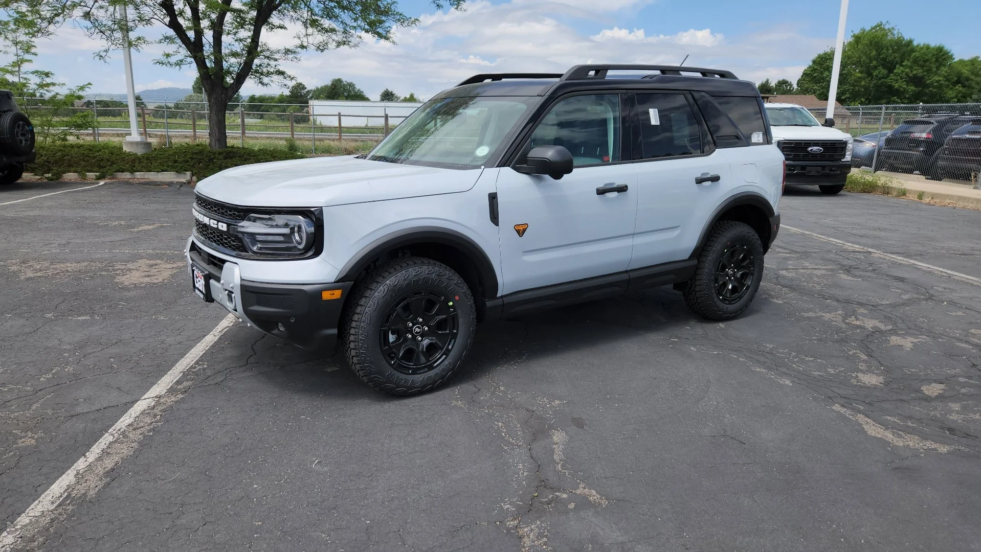 New 2026 Space White Metallic Ford Badlands image 3