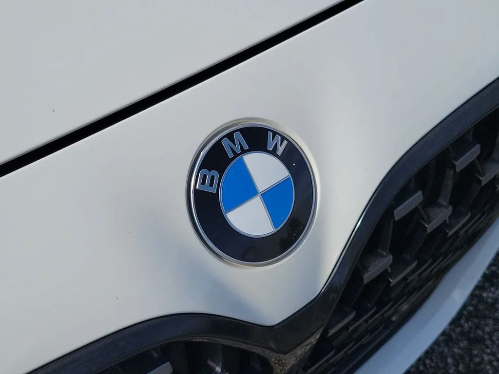 Used 2021 White BMW M440i xDrive image 11