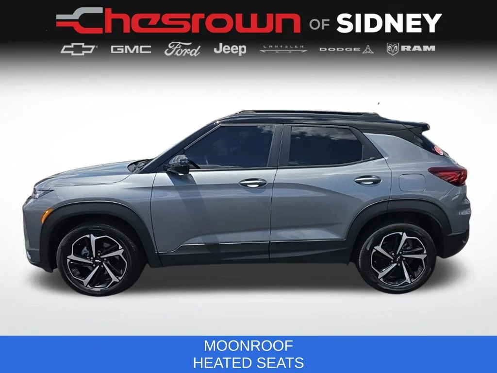 Used 2021 Gray Chevrolet RS image 8