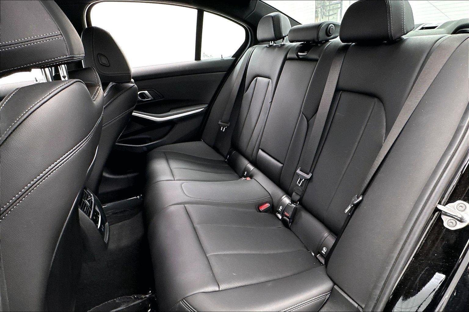Used 2024 Jet Black BMW 330i xDrive image 29