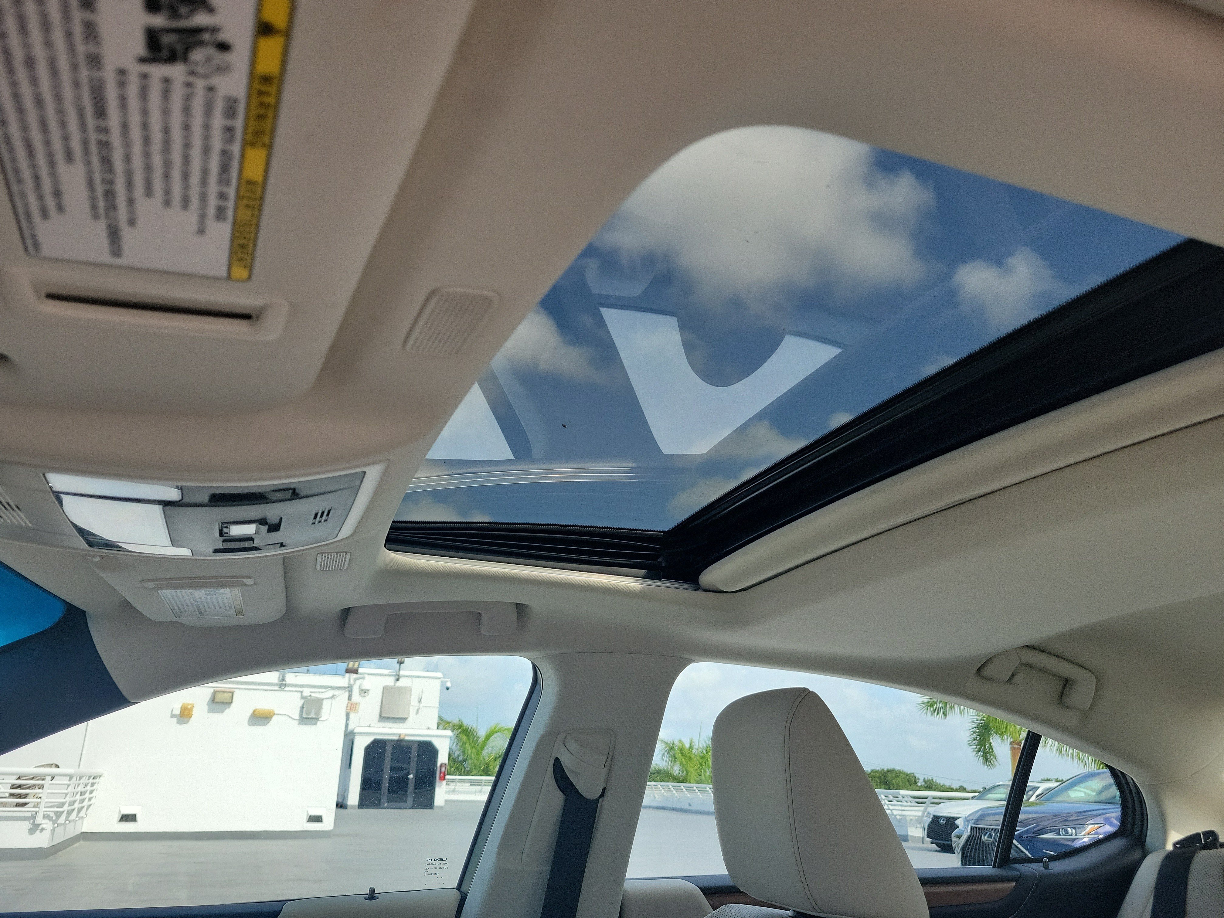 Used 2023 Iridium Lexus 250 image 22