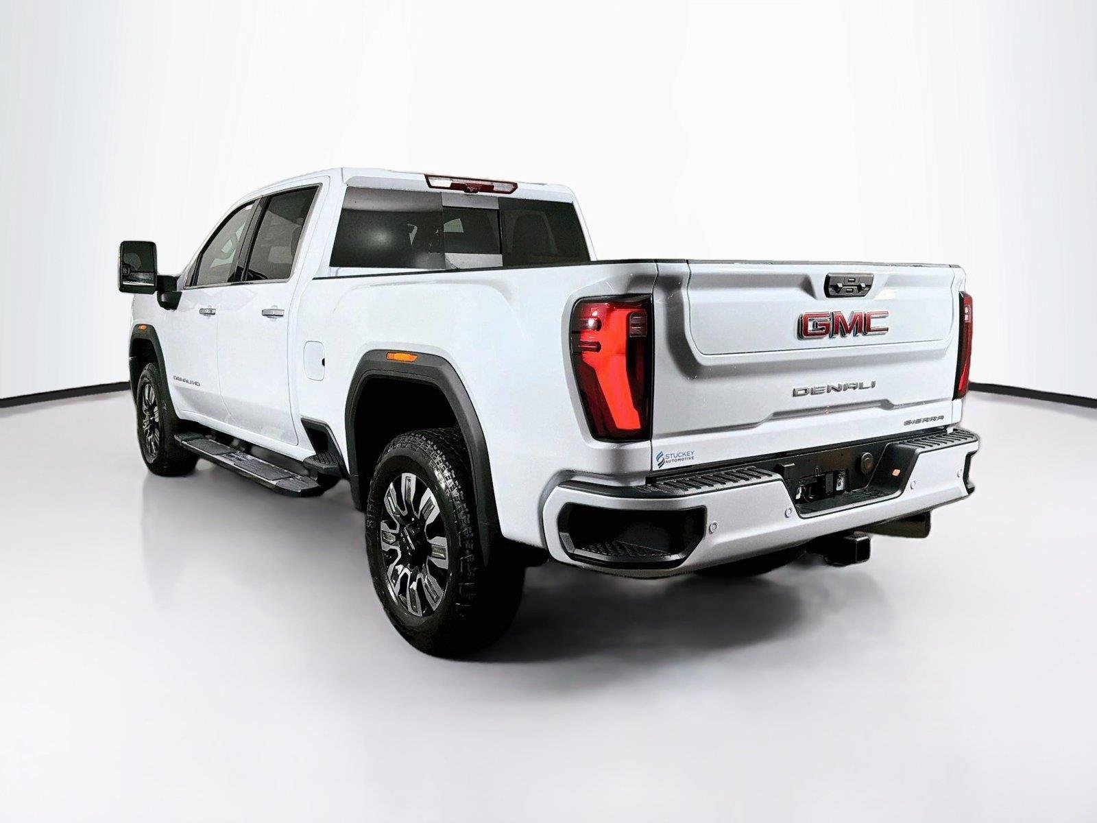 New 2026 Glacier White Tricoat GMC Denali image 9