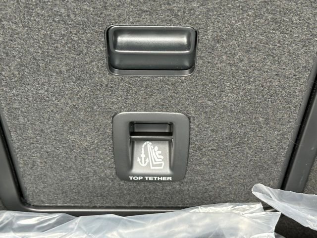 New 2026 Monument Gray W/Deep Black Roof Volkswagen 1.5T SE Black image 22