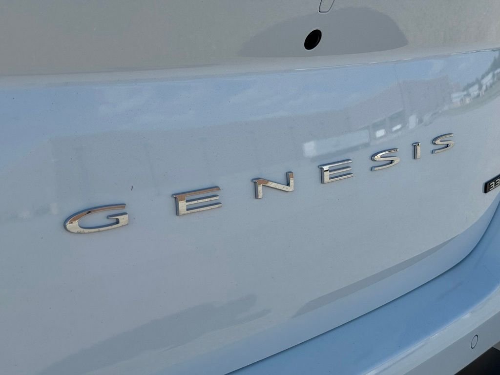 Used 2026 White Genesis 3.3T Sport Prestige image 14