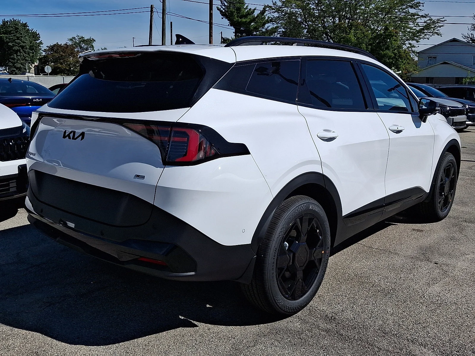 New 2027 White Kia X-Line image 7