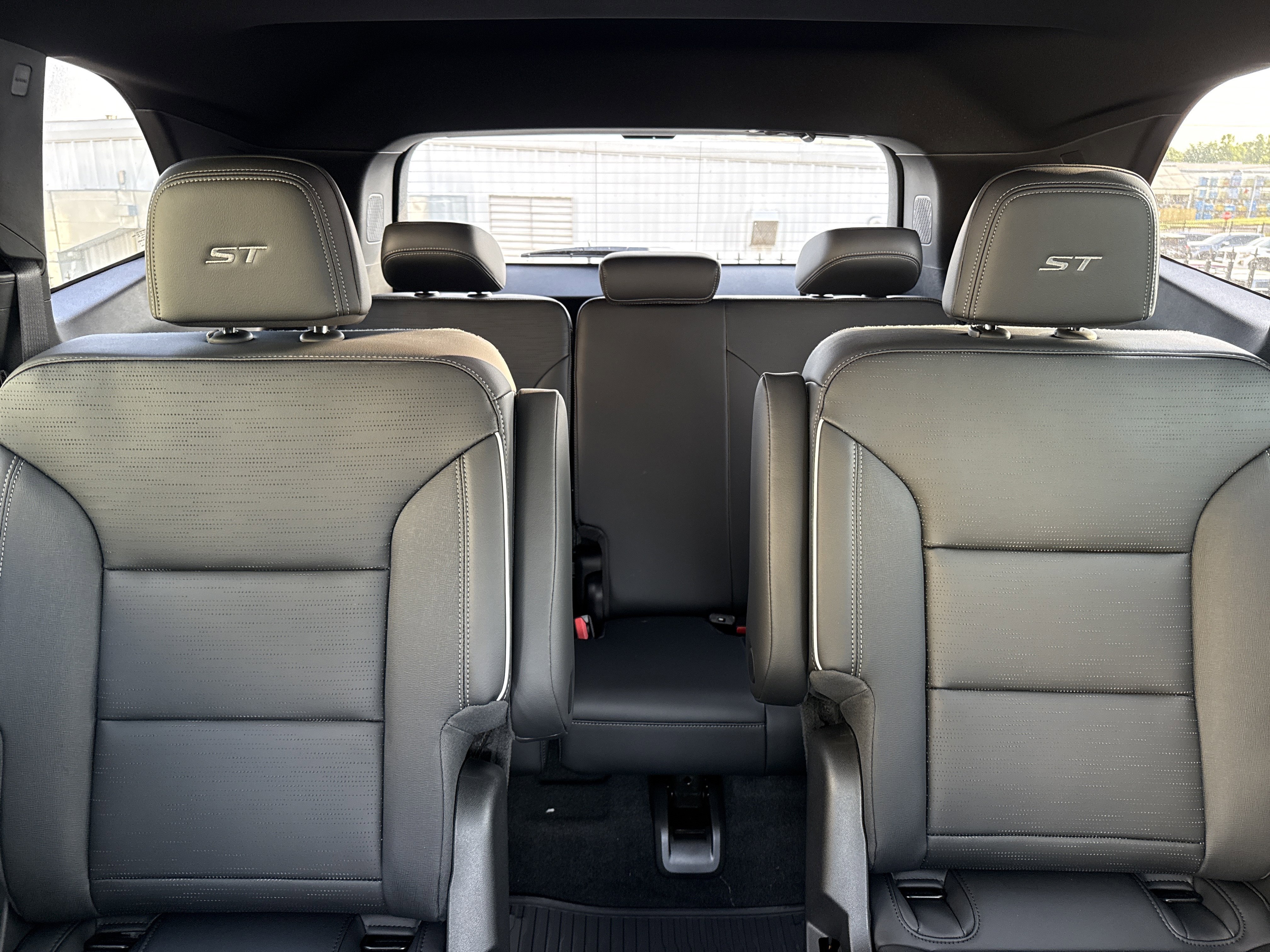 New 2026 Ebony Twilight Metallic Buick Sport Touring image 18