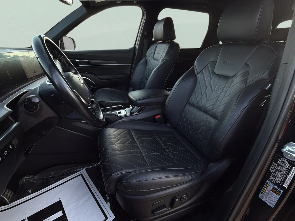 Certified Used 2023 Ebony Black Kia SX X-Line image 26