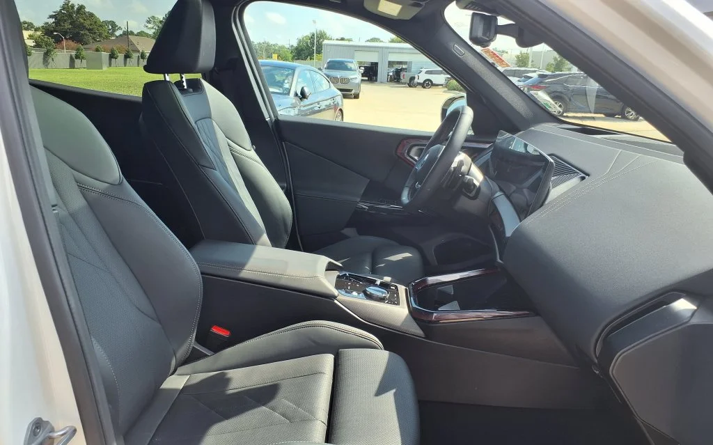 Used 2026 White BMW 30 xDrive image 22