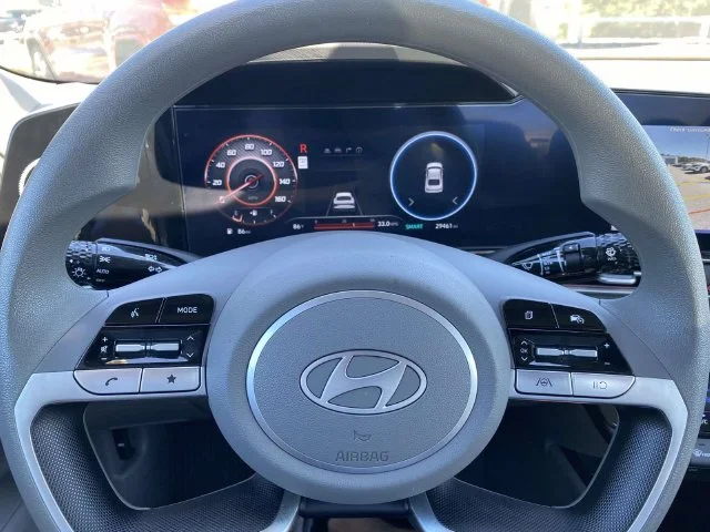 Used 2024 Blue Hyundai SEL image 26