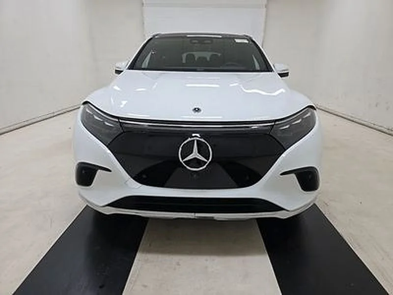 Used 2023 Mercedes-Benz EQS SUV Base with VIN 4JGDM2DBXPA016980 for sale in Inglewood, CA