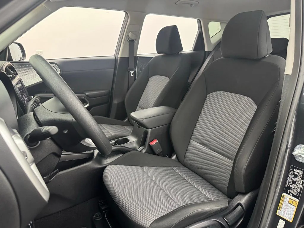 Used 2023 Gravity Gray Kia LX image 17