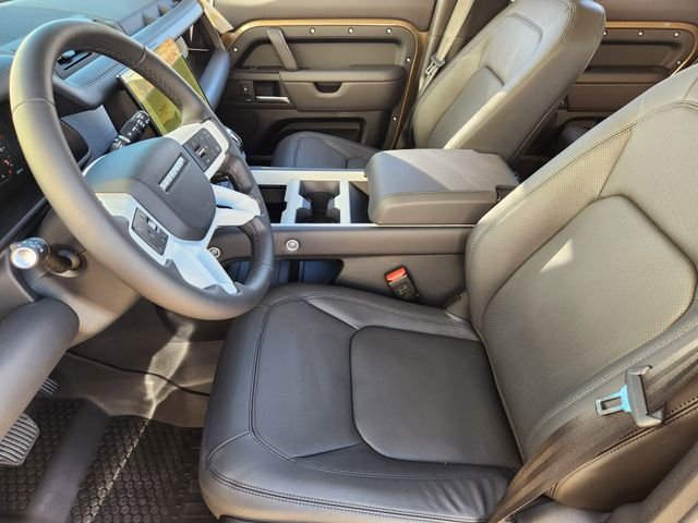 Used 2026 Beige Land Rover S image 9