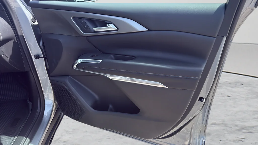 2026 Chevrolet Traverse LT - Photo 29