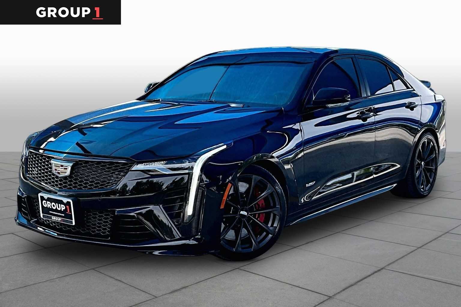 2023 Cadillac CT4 V-Series Blackwing's photo