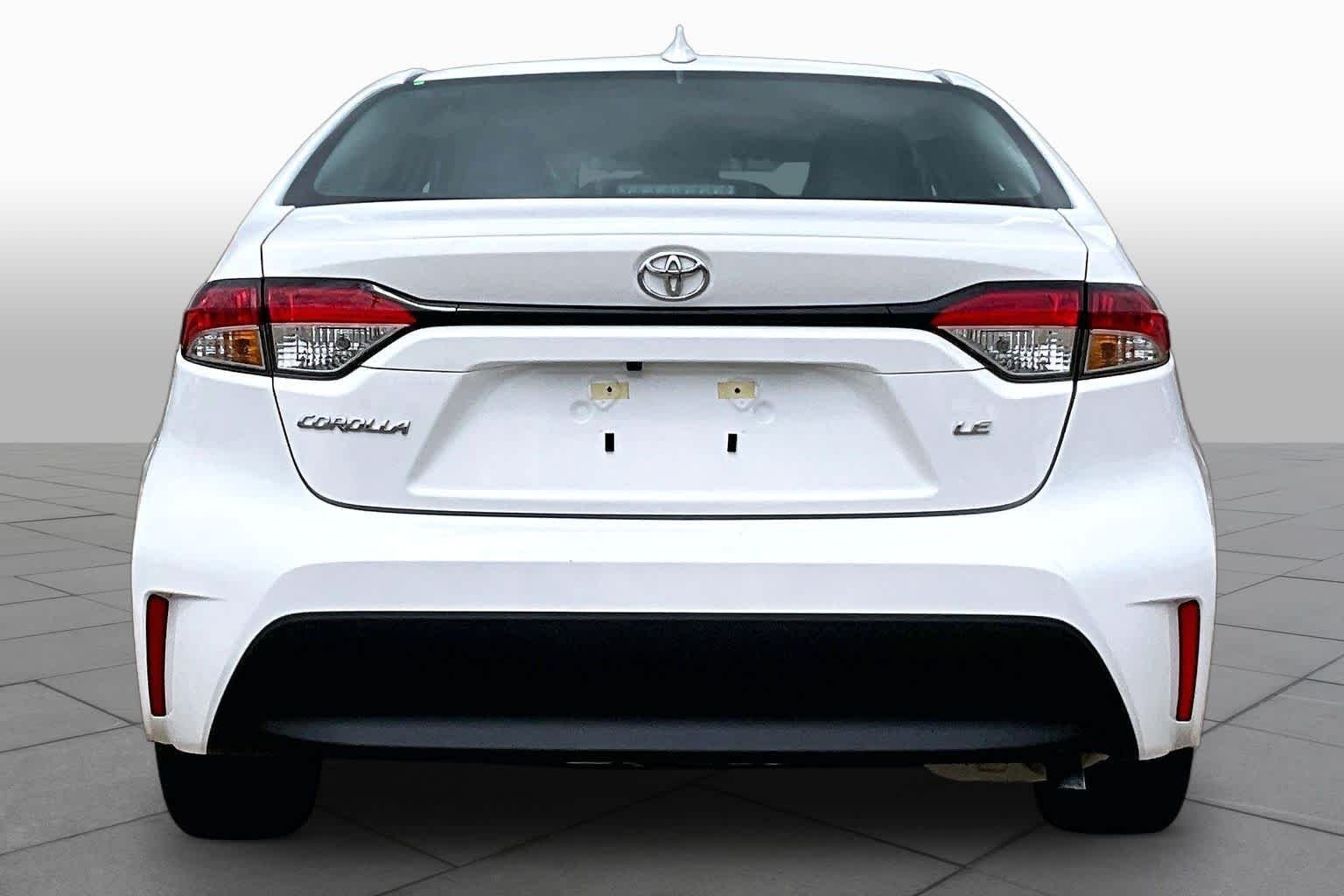 Used 2026 Ice Cap Toyota LE image 5