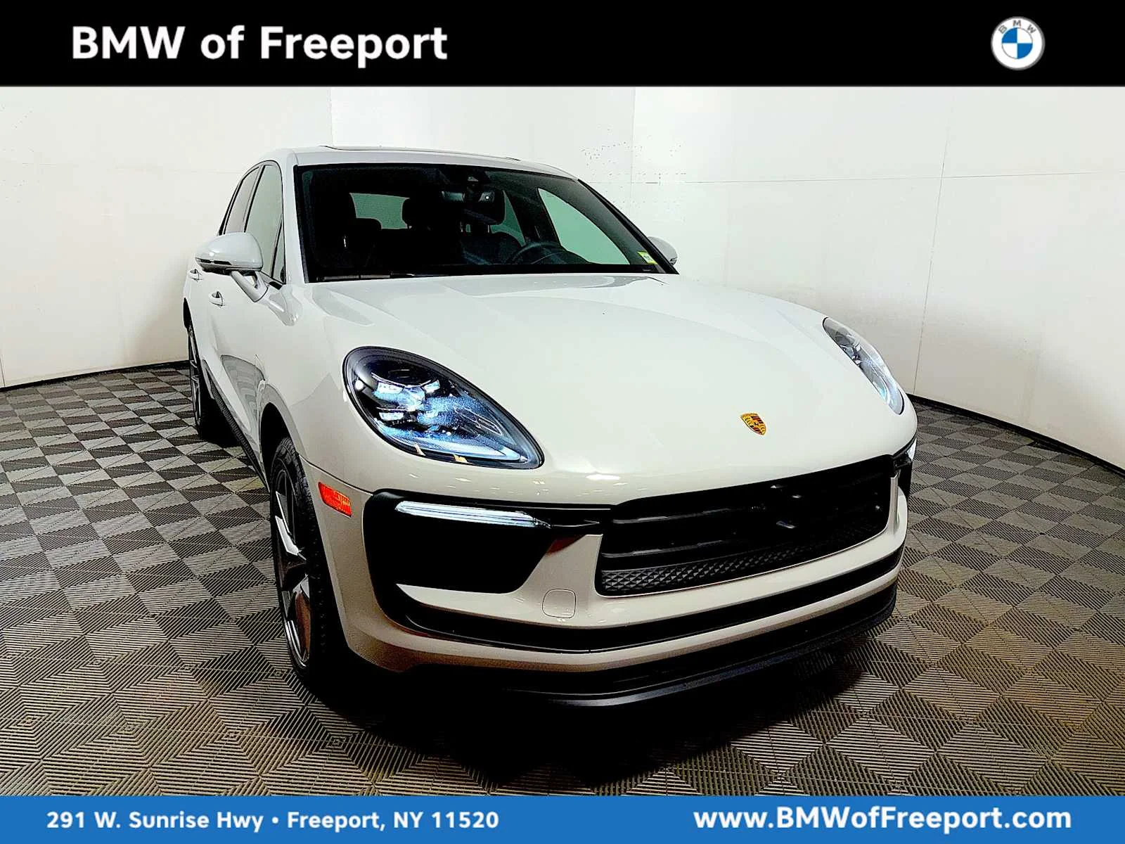 2026 Porsche Macan S's photo