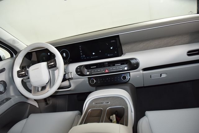 New 2026 White Hyundai SEL Premium 7P image 23
