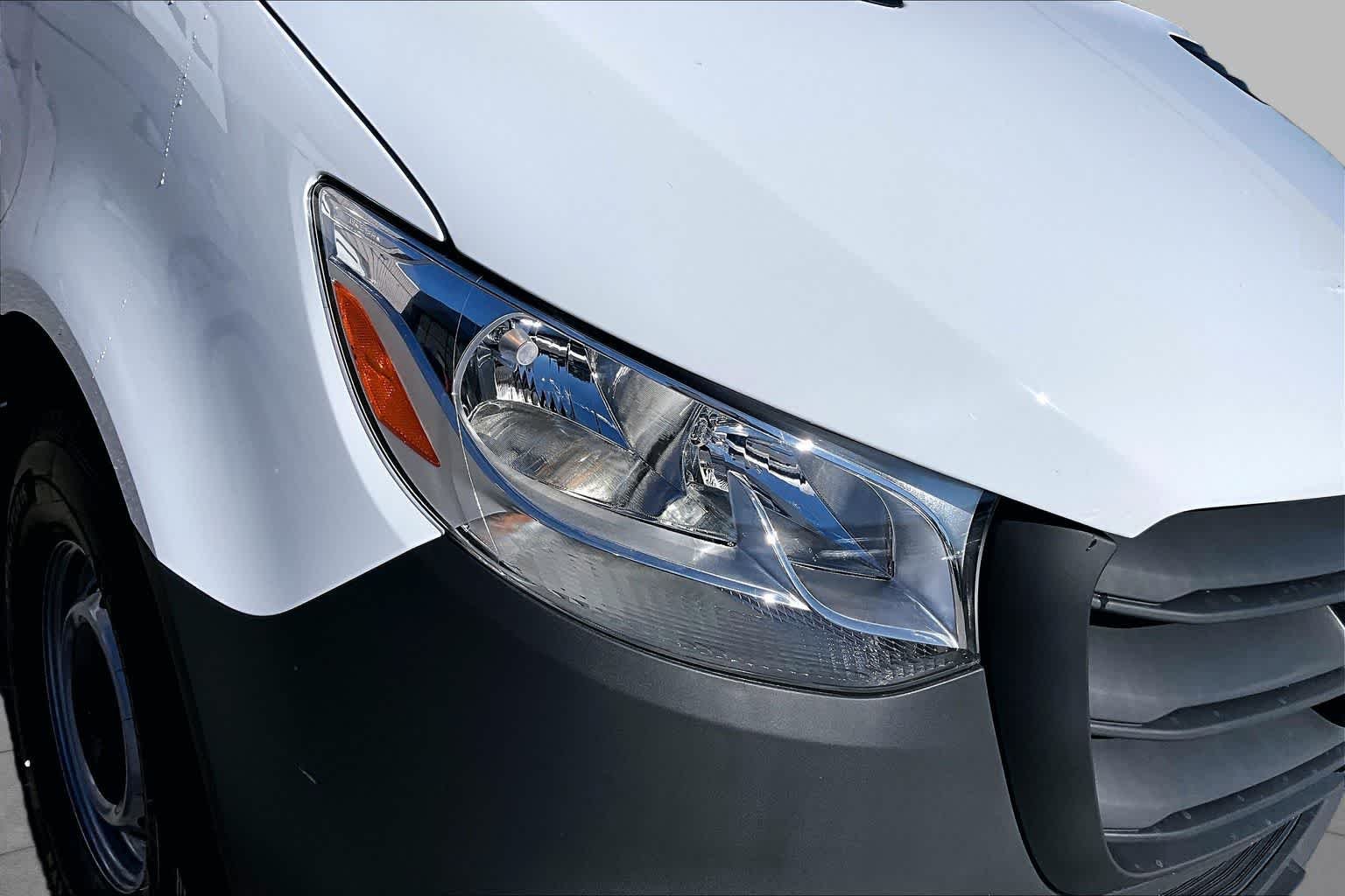 New 2026 Arctic White Mercedes-Benz  image 17