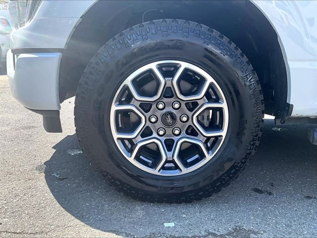 Used 2021 White Ford XL image 9