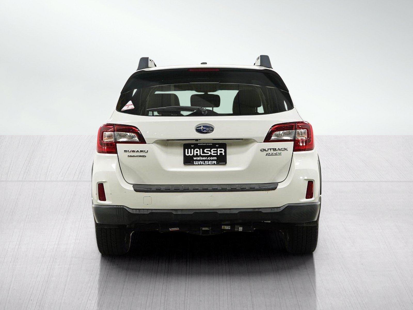 Used 2015 Crystal White Pearl Subaru 2.5i image 4
