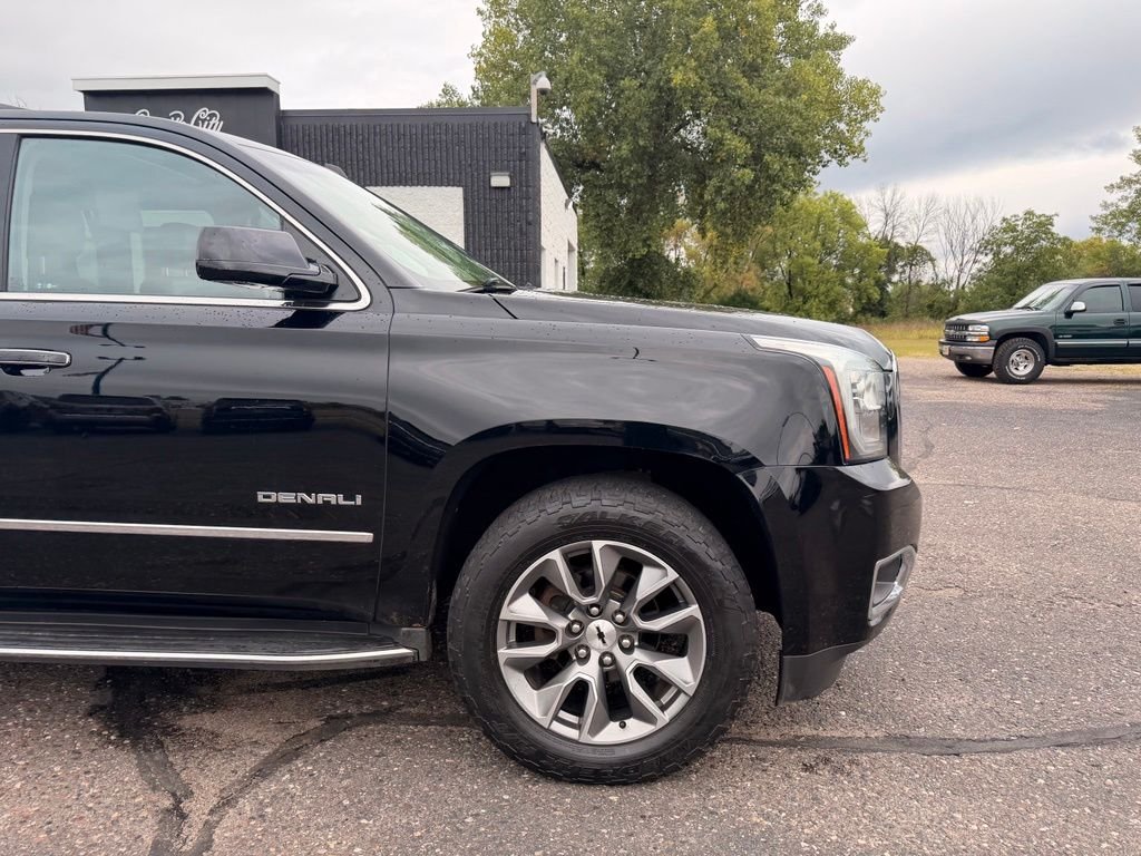 Used 2017 Black GMC Denali image 2