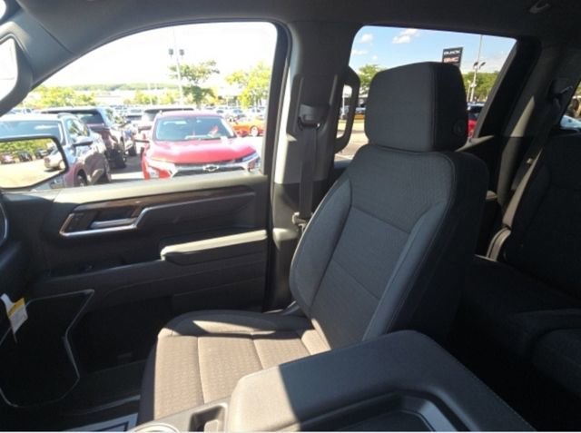 2025 Chevrolet Silverado 1500 LT - Photo 22