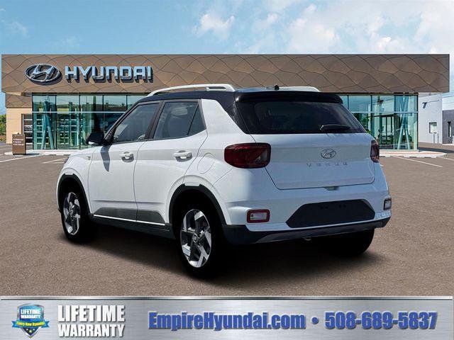 New 2026 Lunar Hyundai SEL w/Two-Tone Roof image 5