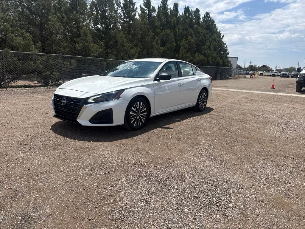2025 Nissan Altima