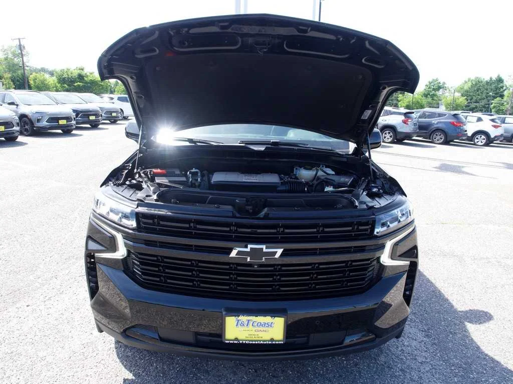 2023 Chevrolet Suburban RST - Photo 45