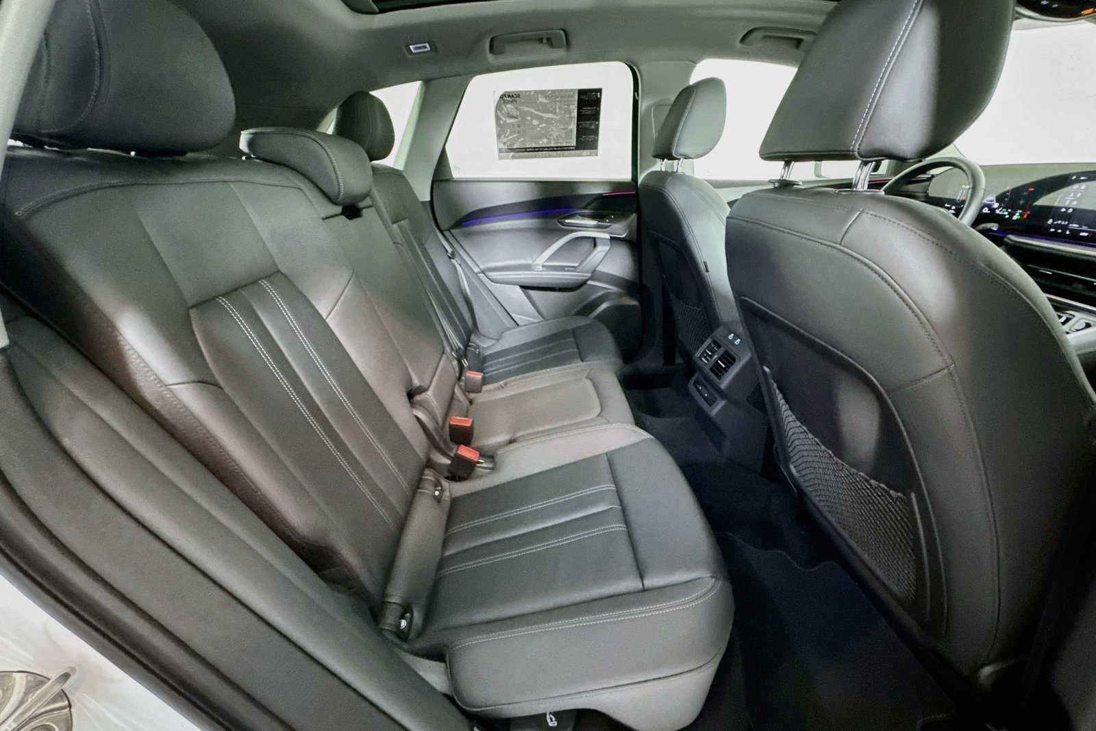 Used 2025 Arkona White Audi Premium image 24
