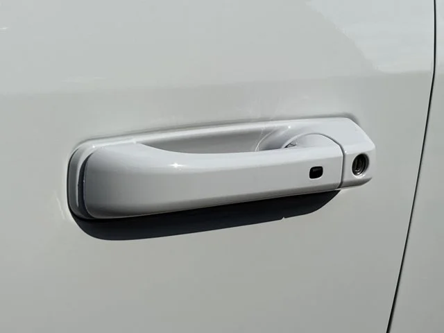 New 2026 Bright White Clear-Coat Exterior Paint RAM Laramie image 13
