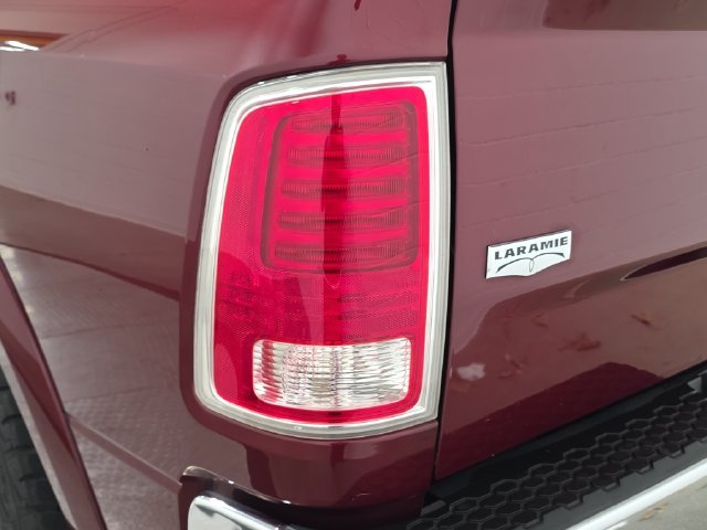 Used 2017 Red Ram Laramie image 32
