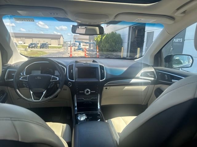 Used 2020 Agate Black Ford Titanium image 10