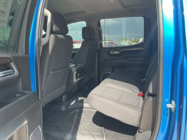 Used 2023 Blue Chevrolet LT image 24